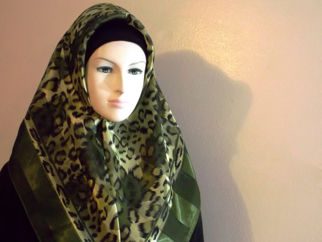 Great Green Square Turkish Hijab 66